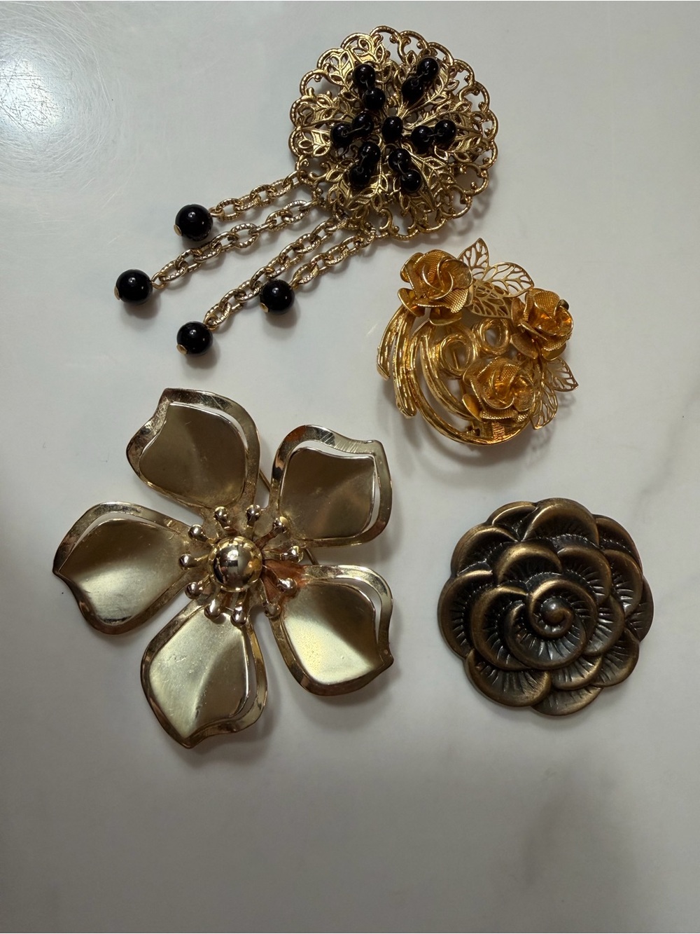 Vintage Gold Floral Brooch Set - Elegant Women’s Jewelry